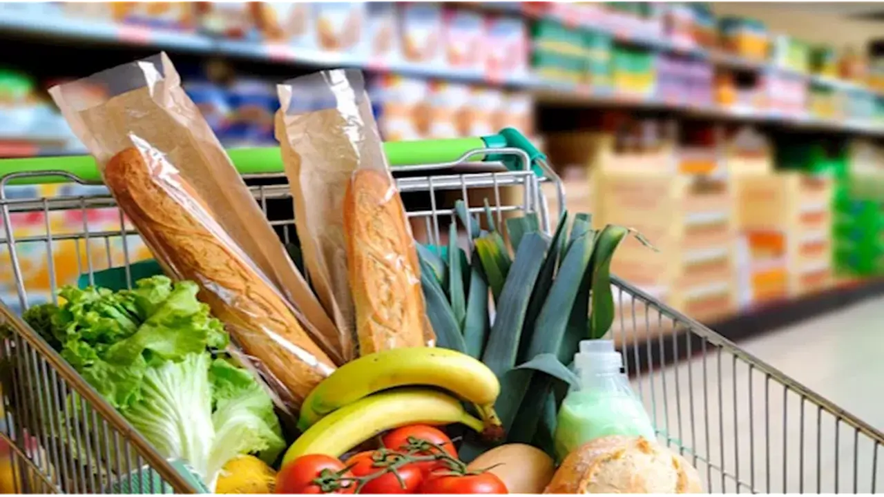 تباين أسعار السلع الغذائية بالأسواق مع ارتفاع الجبن الأبيض والدواجن وانخفاض البيض